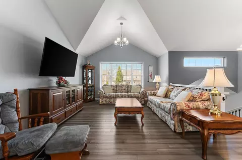 Living - 1633 11th Pl, Hobart, IN 46342 photo 1 of 1