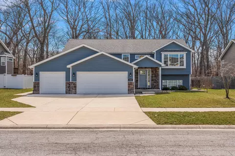 Other - 1633 11th Pl, Hobart, IN 46342 photo 2 of 14
