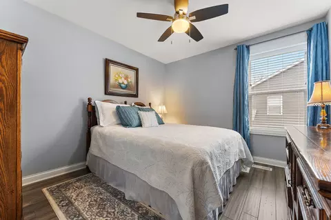 Bedroom - 1633 11th Pl, Hobart, IN 46342 photo 1 of 4