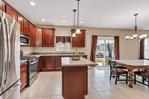 Kitchen - 11359 Georgia St, Crown Point, IN 46307 photo 5 of 5