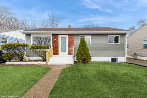 4332 E 11th Pl, Gary, IN 46403 photo 1