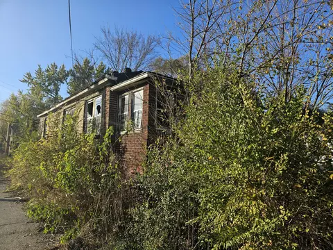 2472 Polk St, Gary, IN 46407 photo 1
