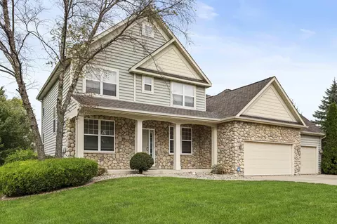 2903 Windsor Trl, Valparaiso, IN 46385