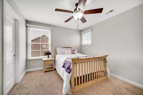 Bedroom - 9757 Garden Way, Saint John, IN 46373 photo 4 of 7
