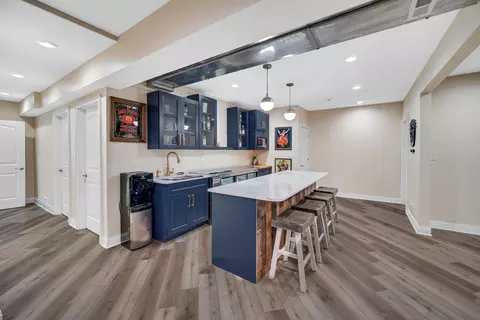 Kitchen - 9757 Garden Way, Saint John, IN 46373 photo 5 of 5