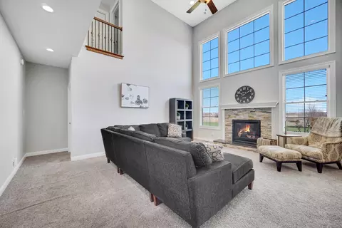 Living - 9757 Garden Way, Saint John, IN 46373 photo 1 of 3