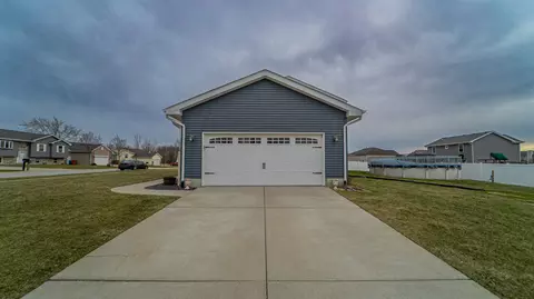 12714 Colfax St, Cedar Lake, IN 46303 photo 4