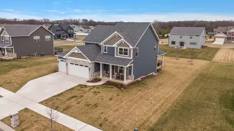 8282 Morning Crest Ct, Saint John, IN 46373 photo 25
