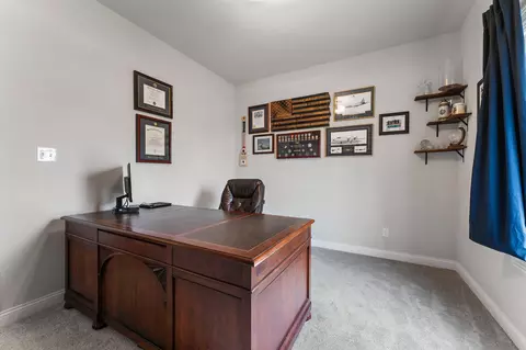 8282 Morning Crest Ct, Saint John, IN 46373 photo 10
