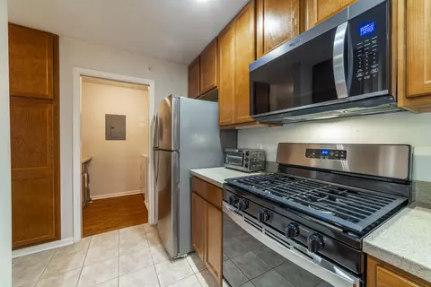 10409 White Oak Ln #2B, Munster, IN 46321 photo 8