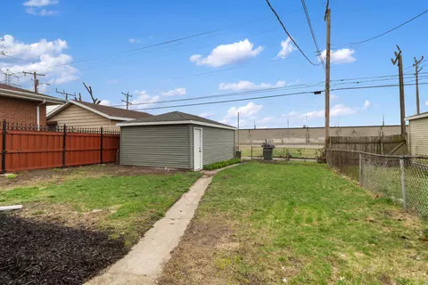 Exterior - 4135 Torrence Ave, Hammond, IN 46327 photo 2 of 3
