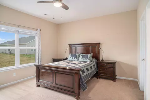 11724 Georgia St, Crown Point, IN 46307 photo 10