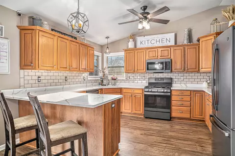 Kitchen - 8309 E 124th Ln, Crown Point, IN 46307 photo 1 of 2