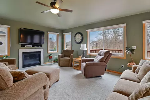 Living - 231 E 125th Ave, Crown Point, IN 46307 photo 1 of 2
