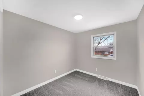 4407 W 24th Pl, Gary, IN 46404 photo 14