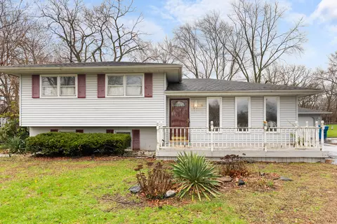 431 E 34th Ct, Griffith, IN 46319 photo 1