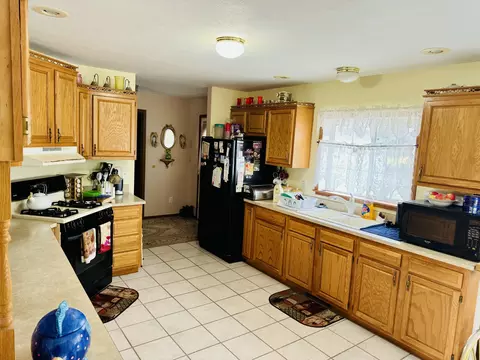Kitchen - 2249 Taney Pl, Gary, IN 46404 photo 2 of 2