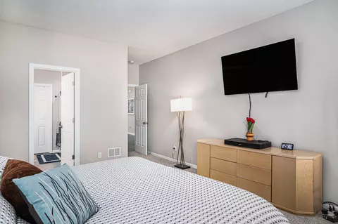 Bedroom - 9196 Mill Creek Rd, Cedar Lake, IN 46303 photo 2 of 2