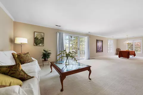 Living - 2300 Bordeaux Walk #A2, Highland, IN 46322 photo 2 of 2