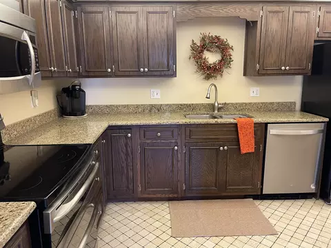 Kitchen - 2300 Bordeaux Walk #A2, Highland, IN 46322 photo 1 of 3