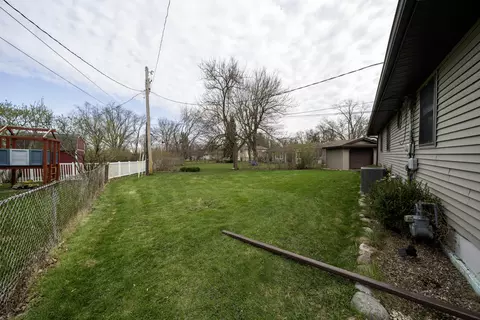 Exterior - 210 Elizabeth Dr, Crown Point, IN 46307 photo 2 of 4