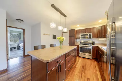 Kitchen - 210 Elizabeth Dr, Crown Point, IN 46307 photo 3 of 3