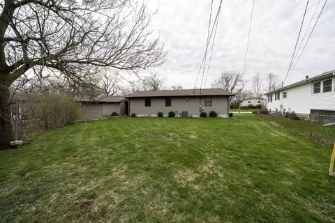 Exterior - 210 Elizabeth Dr, Crown Point, IN 46307 photo 4 of 4
