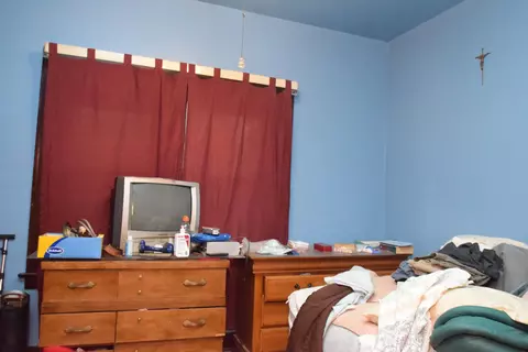 Bedroom - 2112 Stanton Ave, Whiting, IN 46394 photo 1 of 3