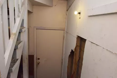 Entry Way - 2112 Stanton Ave, Whiting, IN 46394 photo 3 of 3
