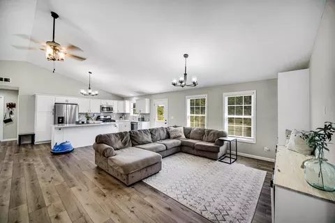10551 Turkey Run, Wheatfield, IN 46392 photo 4