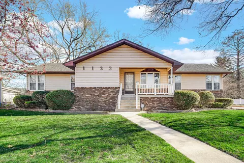 1123 E Miller St, Griffith, IN 46319 photo 33