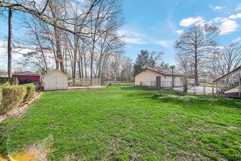 1123 E Miller St, Griffith, IN 46319 photo 28