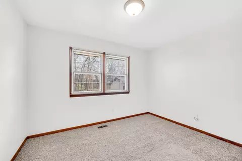 1123 E Miller St, Griffith, IN 46319 photo 17