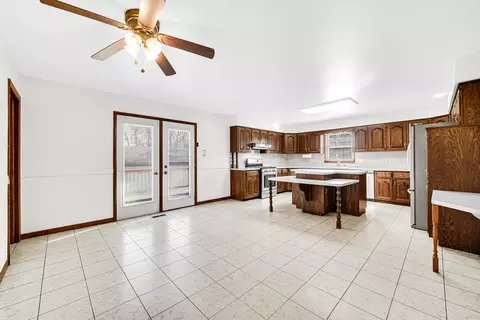 1123 E Miller St, Griffith, IN 46319 photo 5