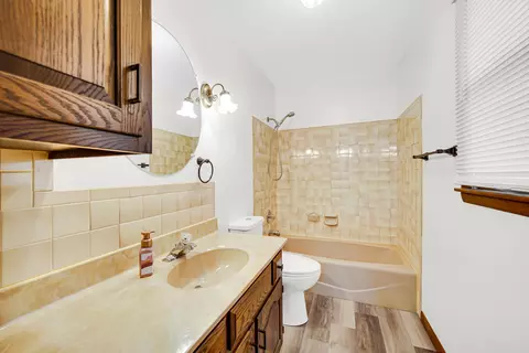 1123 E Miller St, Griffith, IN 46319 photo 22