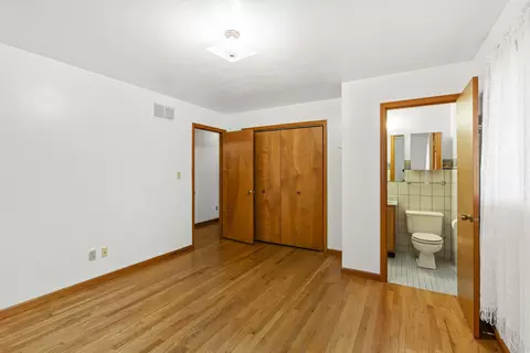 3705 Manor Dr, Highland, IN 46322 photo 16