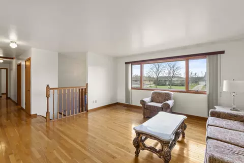 3705 Manor Dr, Highland, IN 46322 photo 5