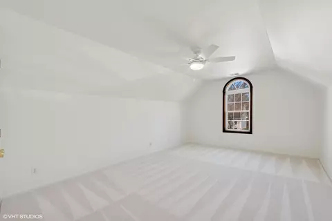 476 Eagle Nest Dr, Chesterton, IN 46304 photo 13