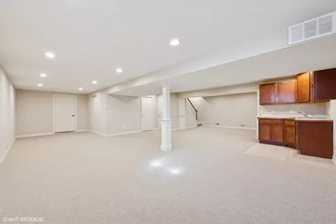476 Eagle Nest Dr, Chesterton, IN 46304 photo 17