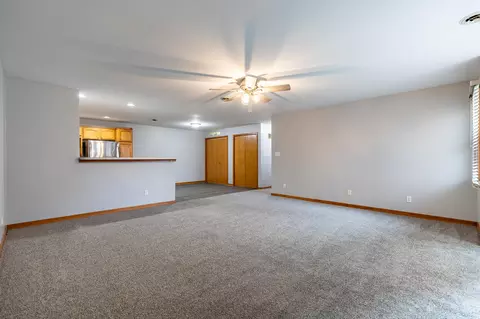 Living - 961 Cedar Dr, Crown Point, IN 46307 photo 3 of 5