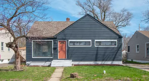 4212 E 11th Pl, Gary, IN 46403 photo 2