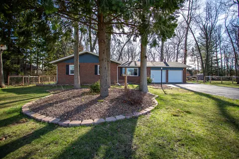 Exterior - 665 S 150, Kouts, IN 46347 photo 2 of 17
