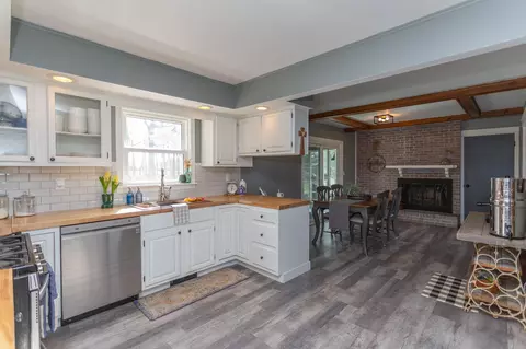 Kitchen - 665 S 150, Kouts, IN 46347 photo 1 of 3