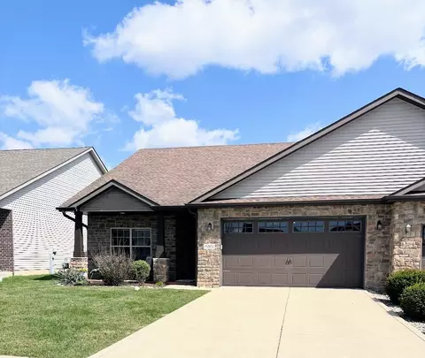 3006 Winter Garden Dr, Valparaiso, IN 46385