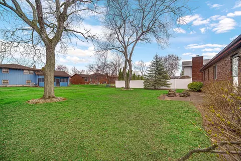 1148 Thicket Ln, Munster, IN 46321 photo 20