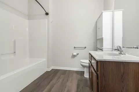 Bath - 7519 E 112th Ave, Crown Point, IN 46307 photo 1 of 2