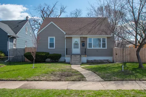 7141 Delaware Ave, Hammond, IN 46323