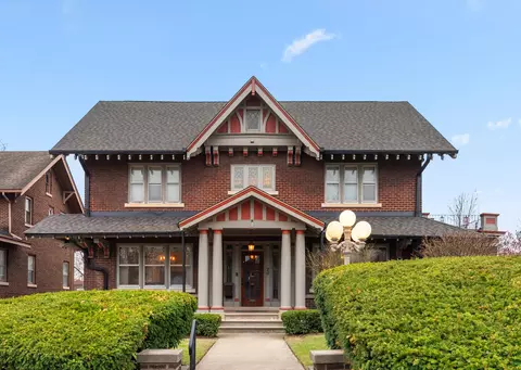 20 Kenwood St, Hammond, IN 46324