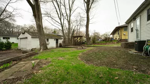 9115 Oak Ave, Gary, IN 46403 photo 25