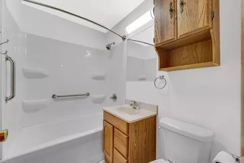 7906 Walnut Ave, Hammond, IN 46324 photo 15